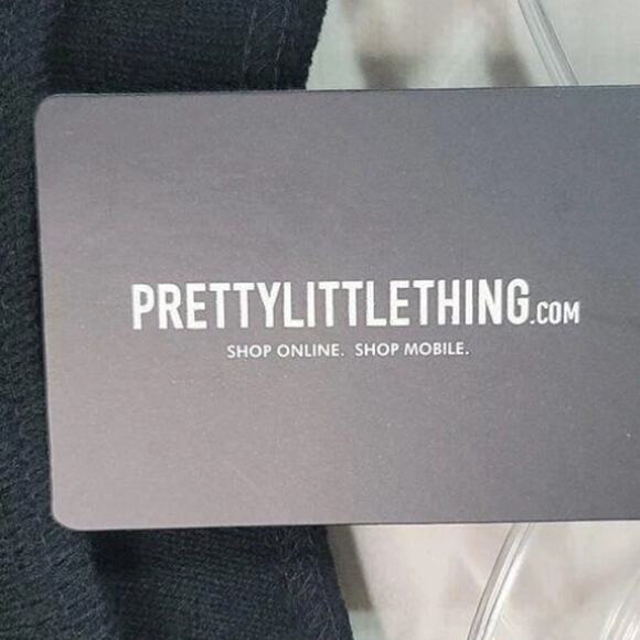 PrettyLittleThing Black Crew Neck Sweater – NWT Size Medium - Picture 4 of 4